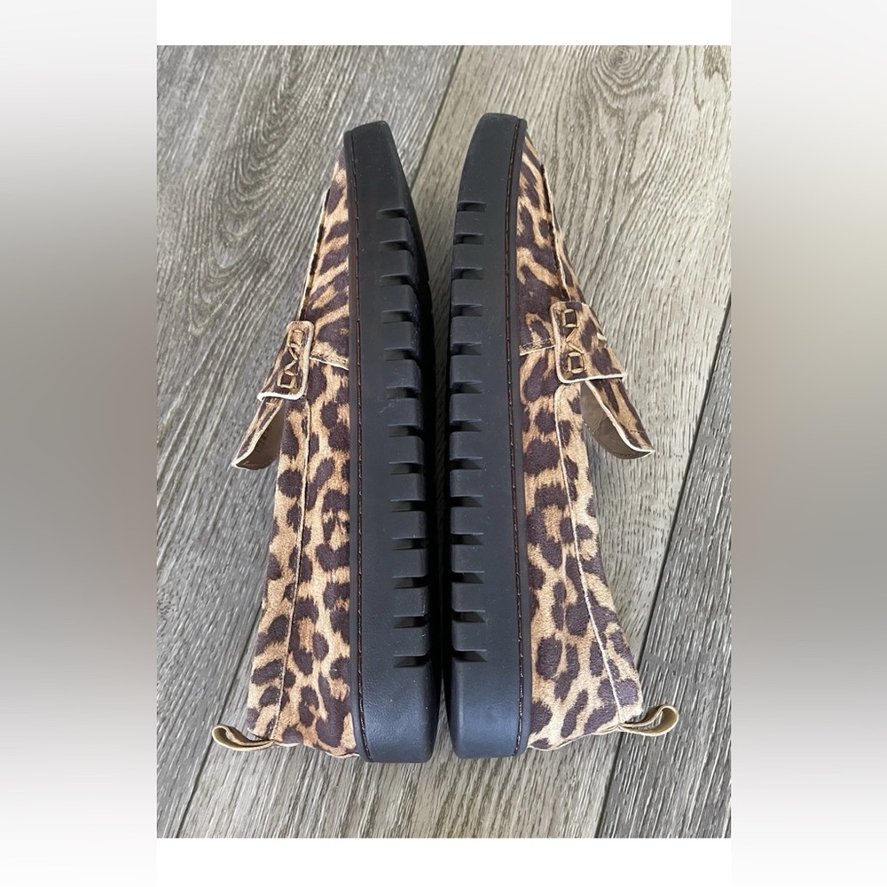 Sold!NWOB Vionic Uptown Tan Leather Suede Leopard Print 360 Flex Loafers Size 10 - Picture 6 of 12
